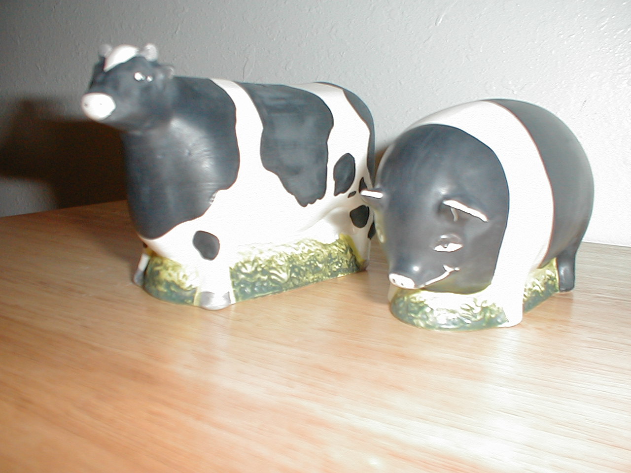Striped Pig and Spotted Cow